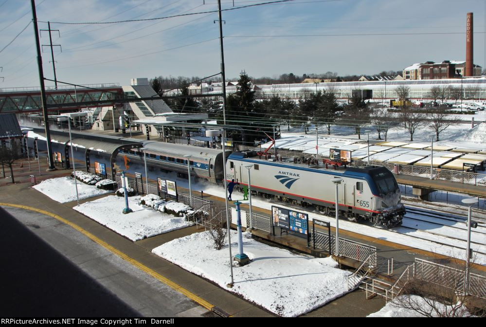 AMTK 655 on train 646